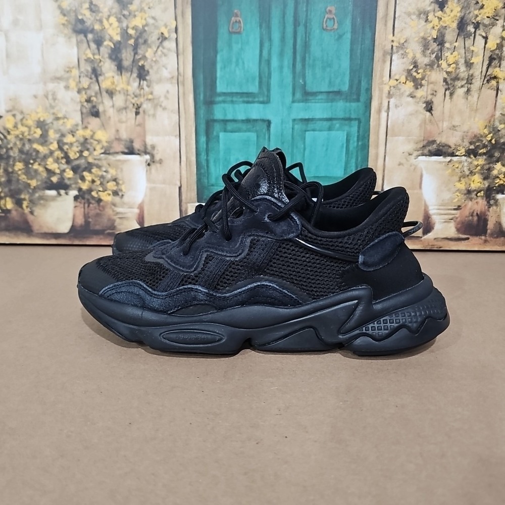 Adidas Ozweego | Core Black | EE6999 | Men's US Size 6.5